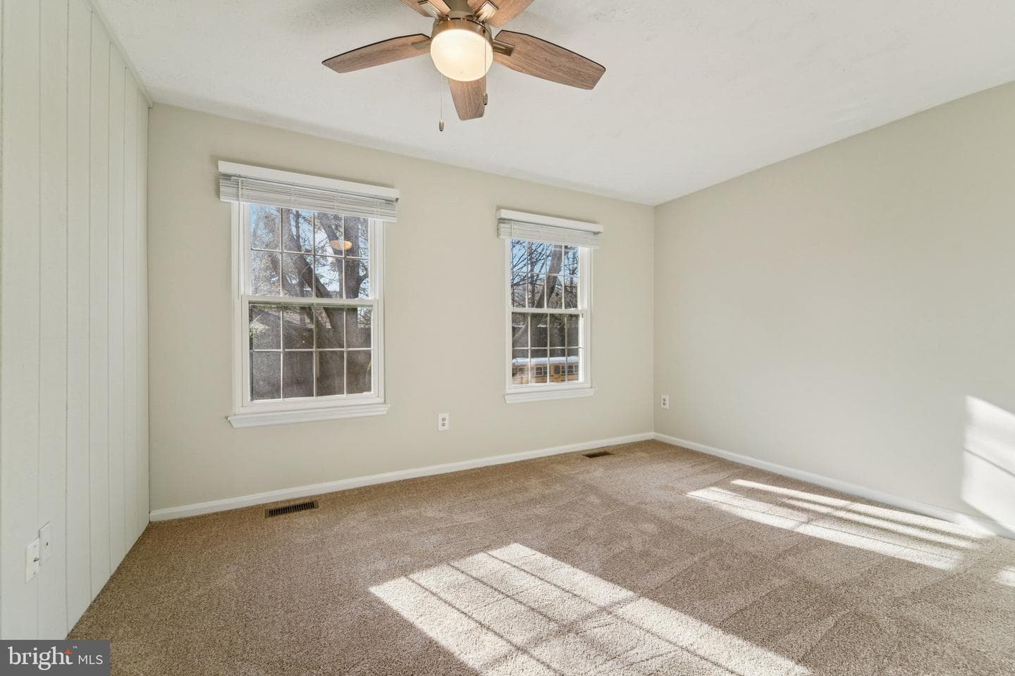 216 Bookham Lane photo 21