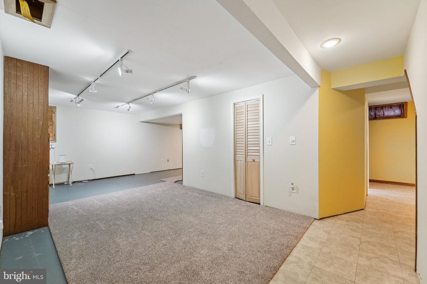 216 Bookham Lane photo 30