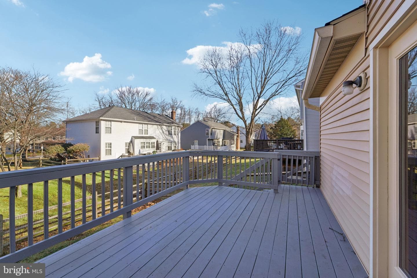 216 Bookham Lane photo 39
