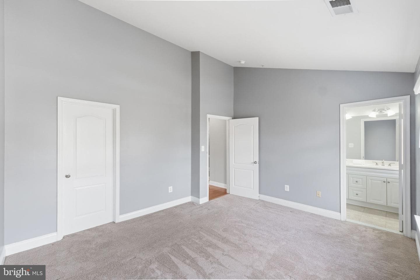 12823 Murphy Grove Terrace photo 14
