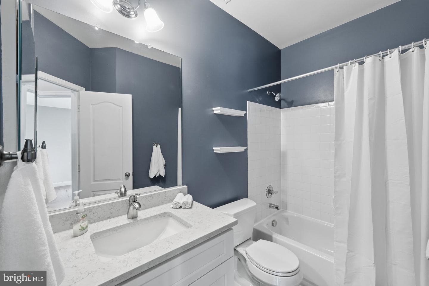 12823 Murphy Grove Terrace photo 17