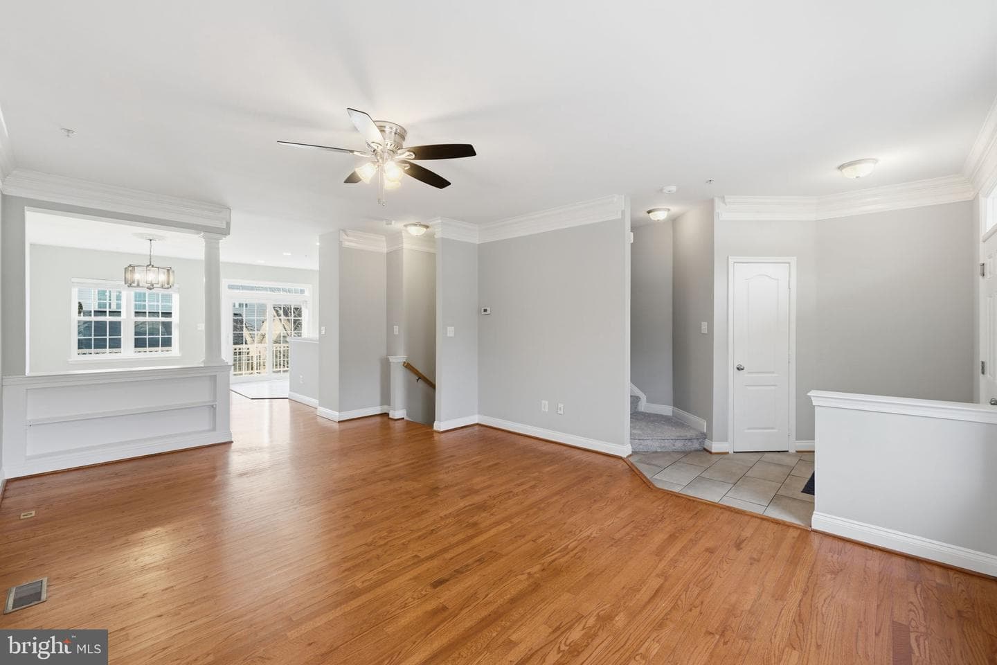 12823 Murphy Grove Terrace photo 3