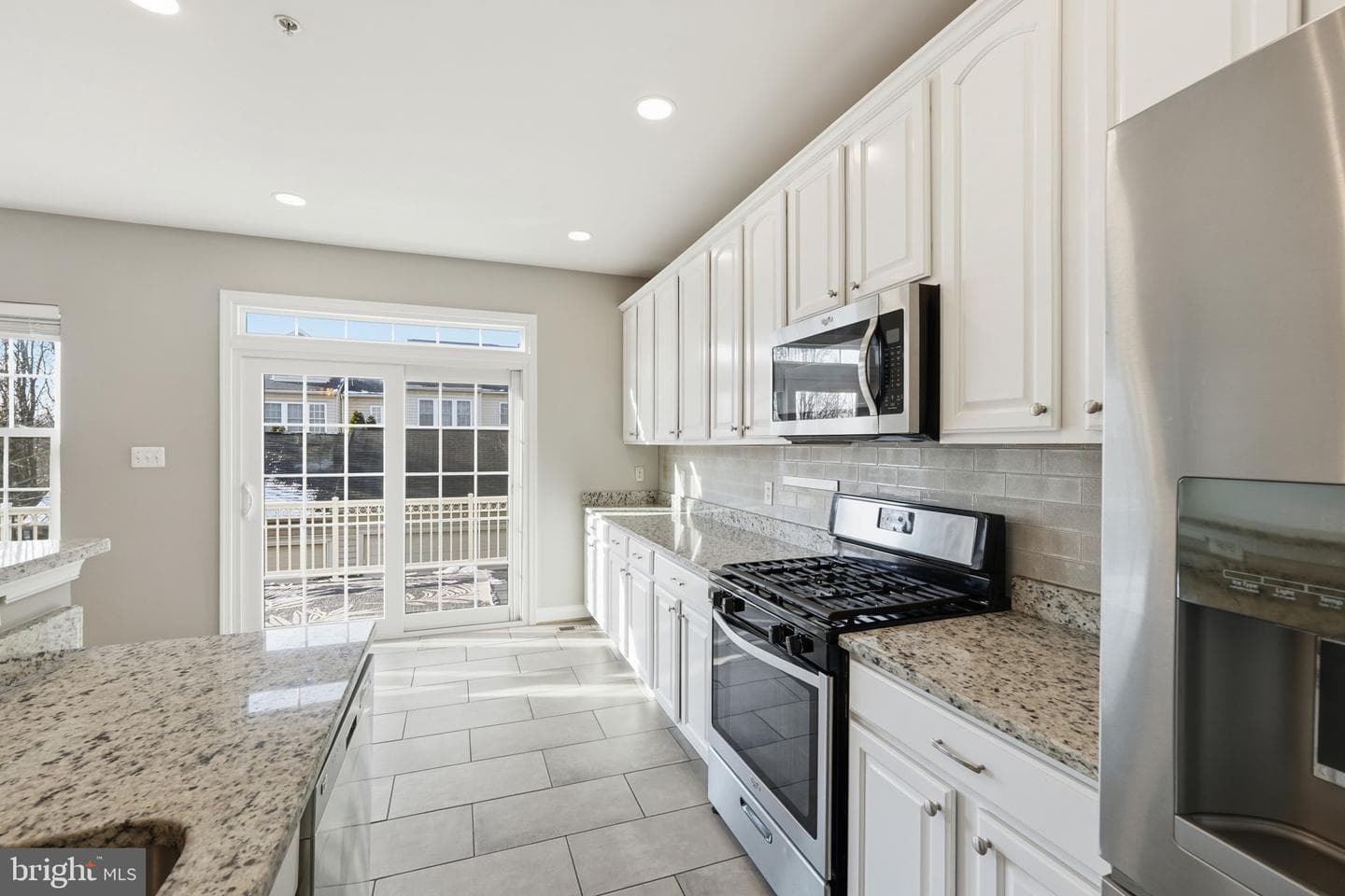 12823 Murphy Grove Terrace photo 9