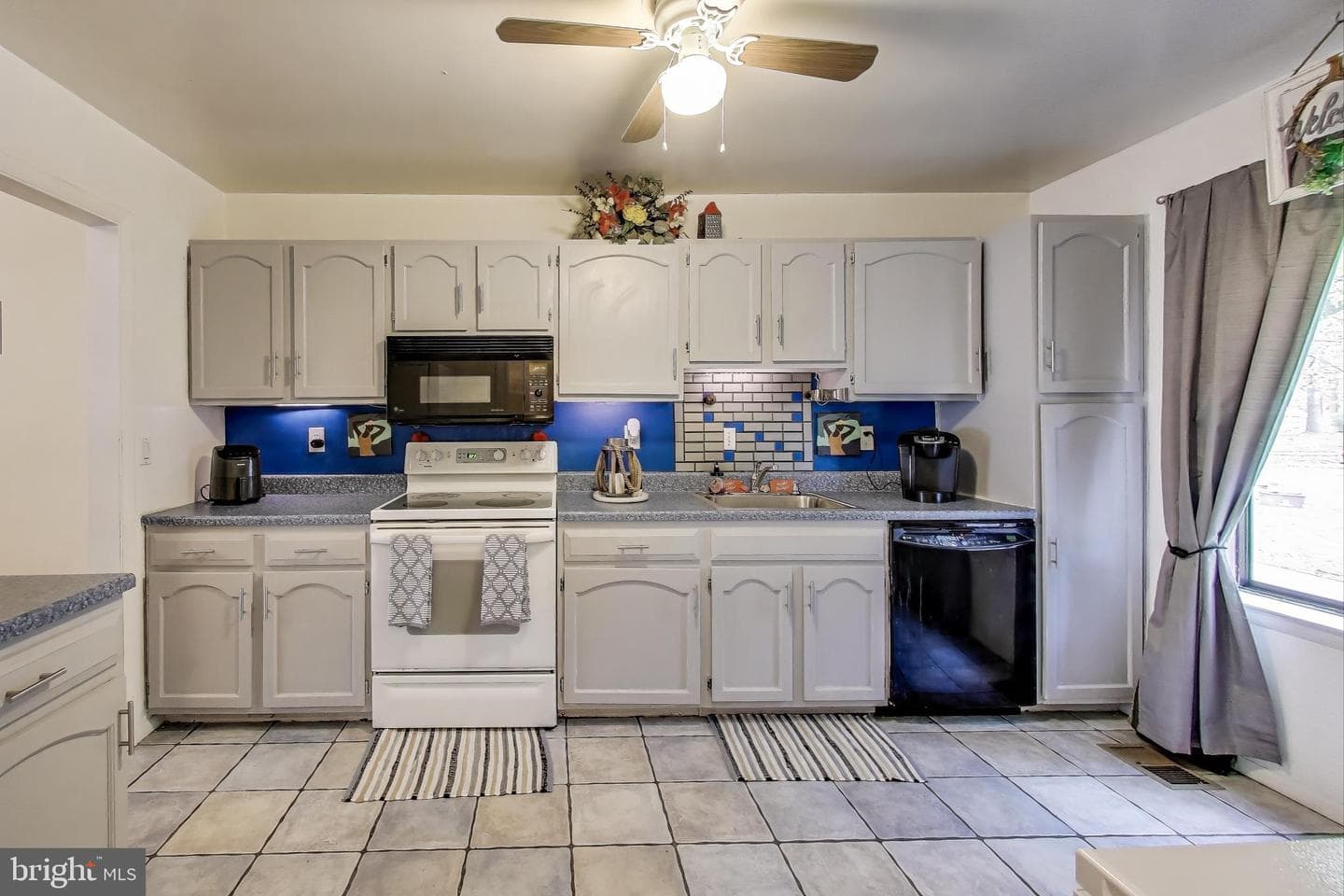 13305 Woodruff Court photo 8