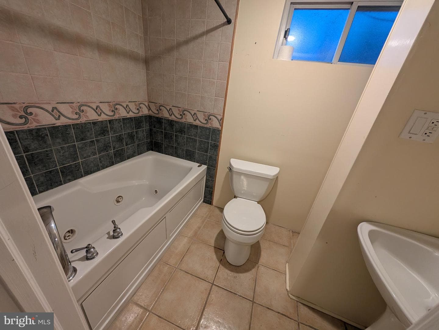 4822 Chevy Chase Boulevard photo 36