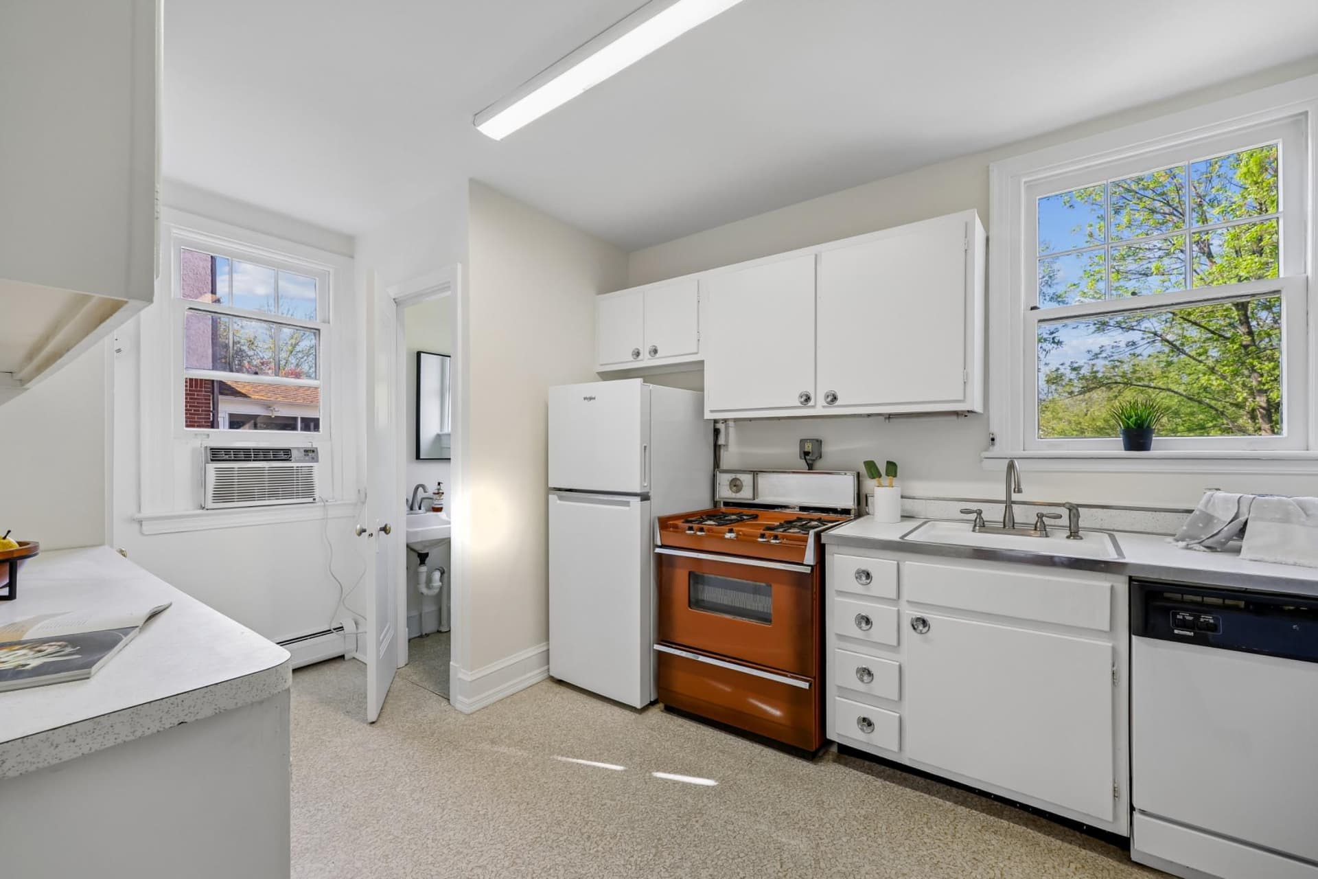 3807 Taylor Street photo 23