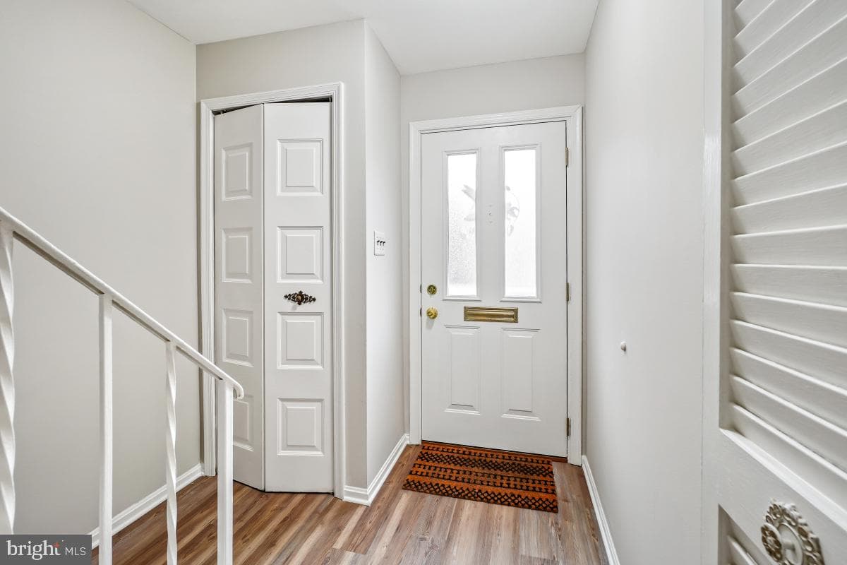 12665 English Orchard Court photo 4