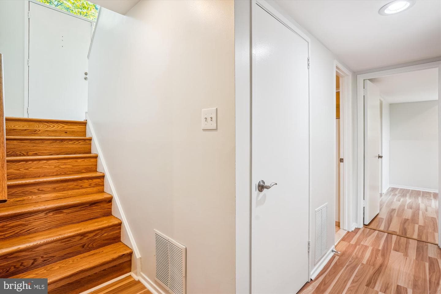 9803 Hill Street photo 39