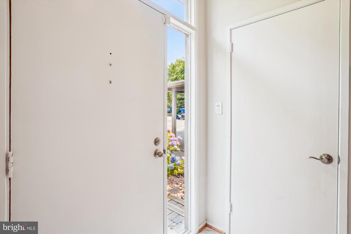 9803 Hill Street photo 8