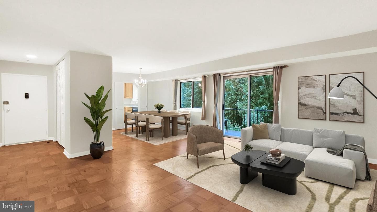 10655 Montrose Avenue #103 photo 2