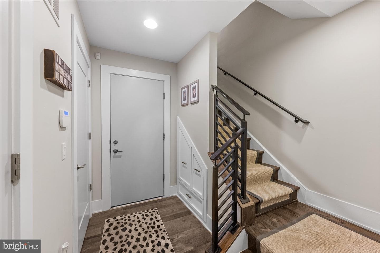 406 Barlow Place photo 36