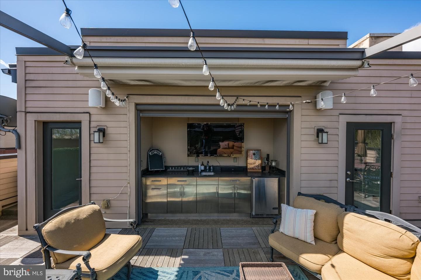 406 Barlow Place photo 42