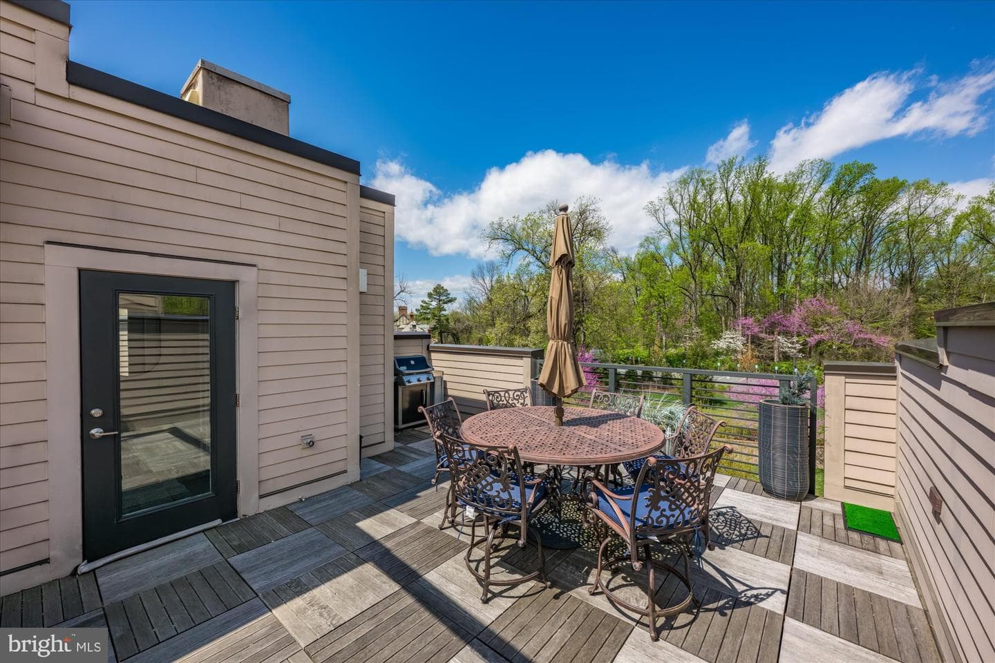 406 Barlow Place photo 44