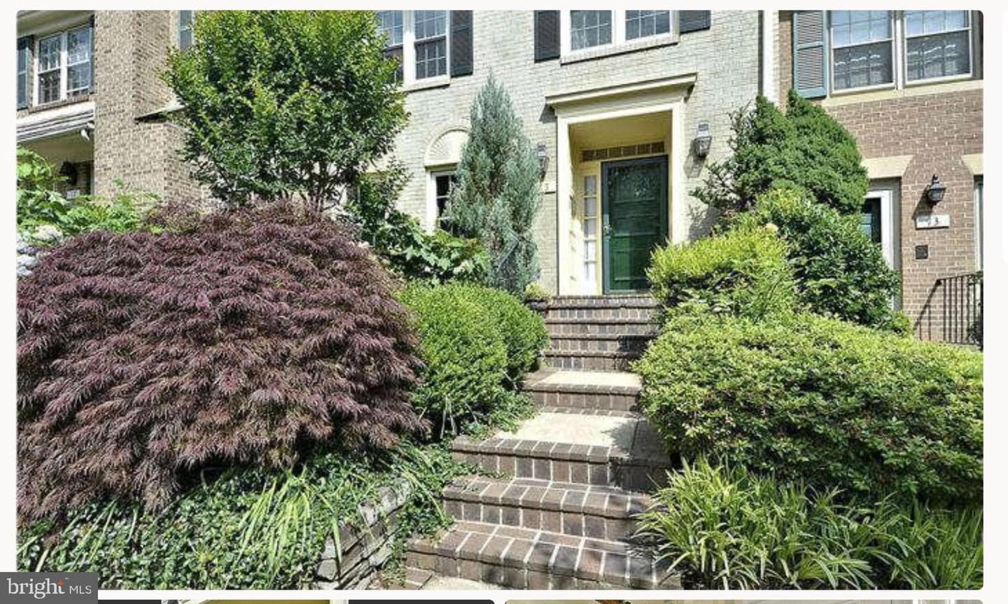 15 Bentridge Court