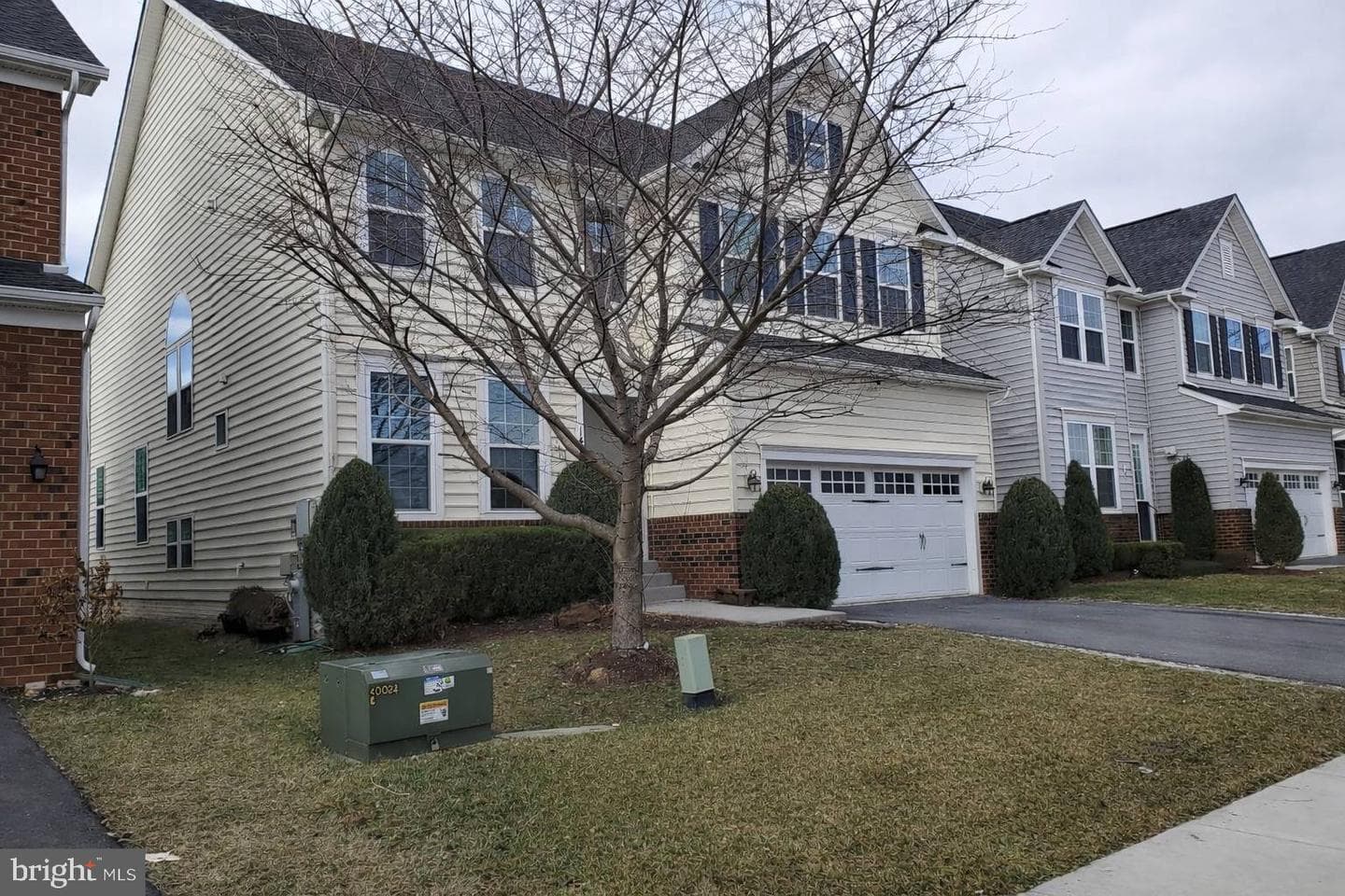 14706 Saddle Creek Drive photo 2