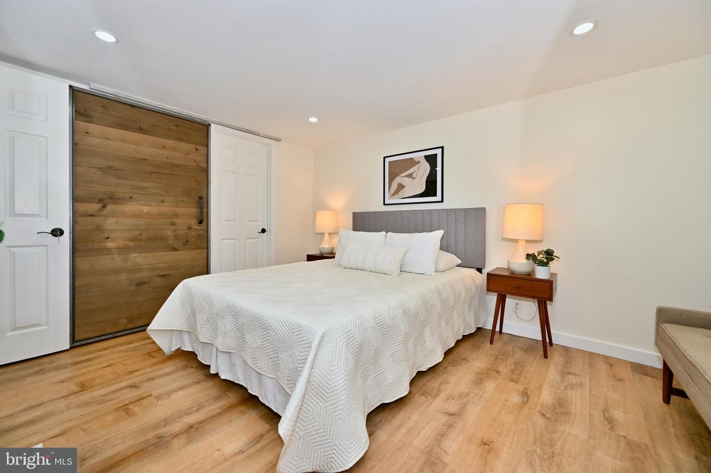 11609 Hourglass Way photo 17