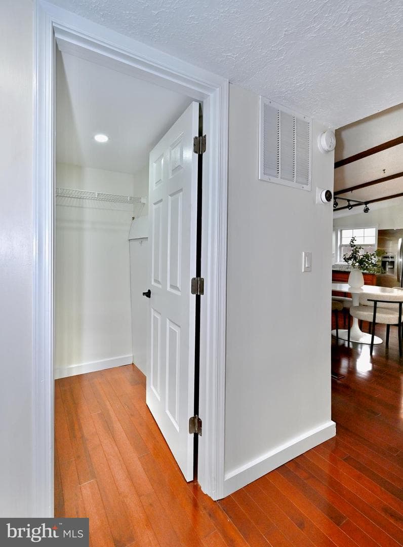 11609 Hourglass Way photo 28