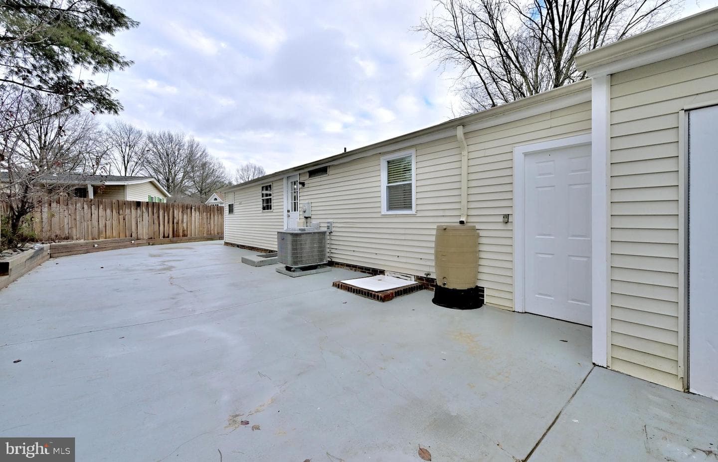 11609 Hourglass Way photo 31