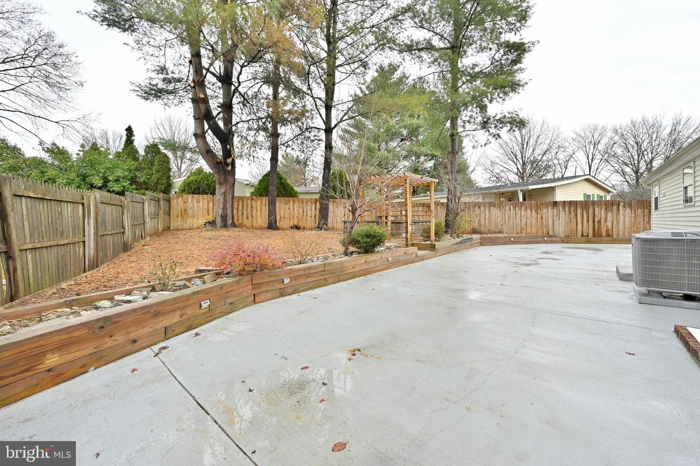 11609 Hourglass Way photo 32