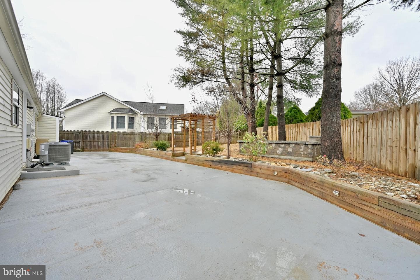 11609 Hourglass Way photo 33