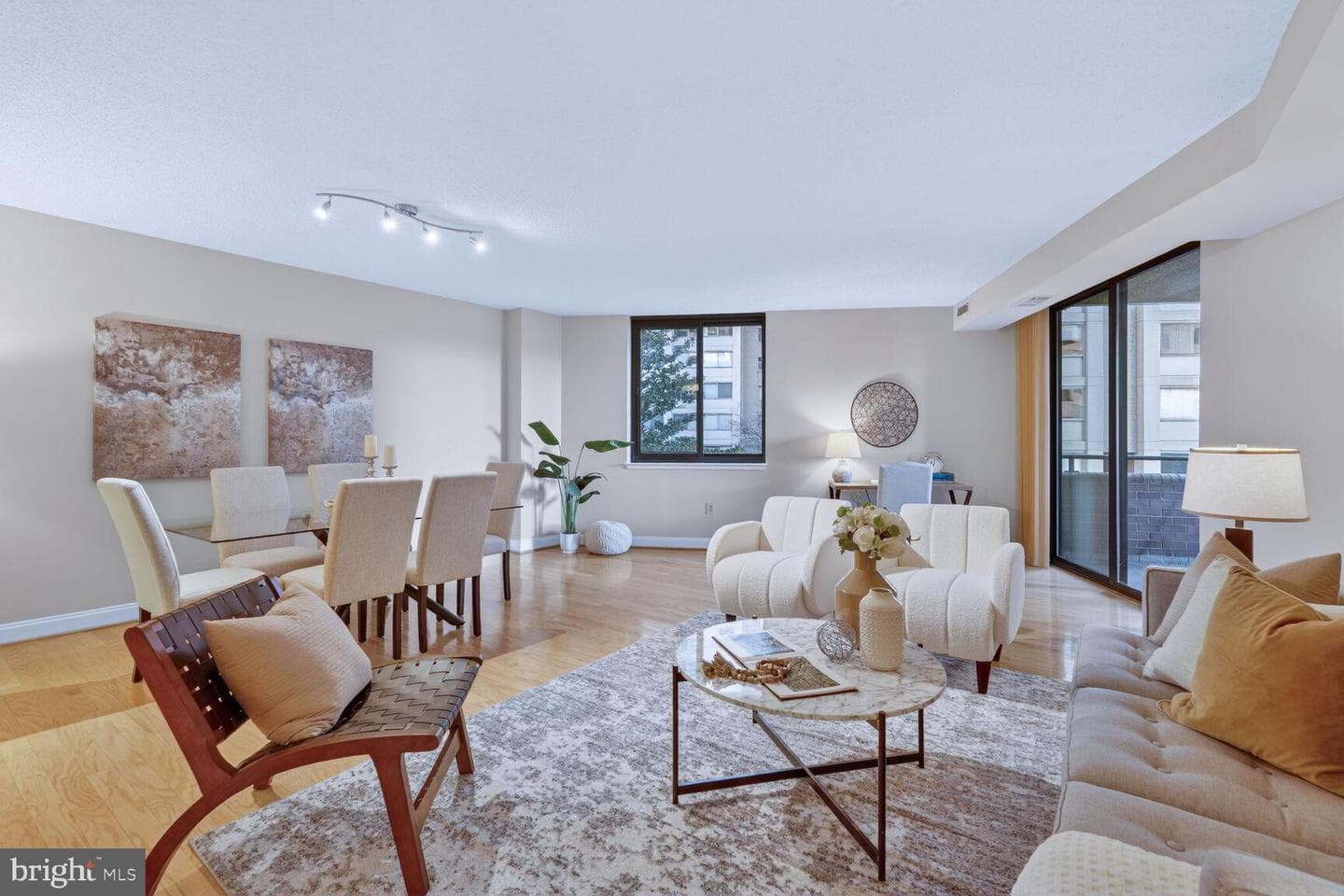 4550 N Park Avenue #301 photo 3