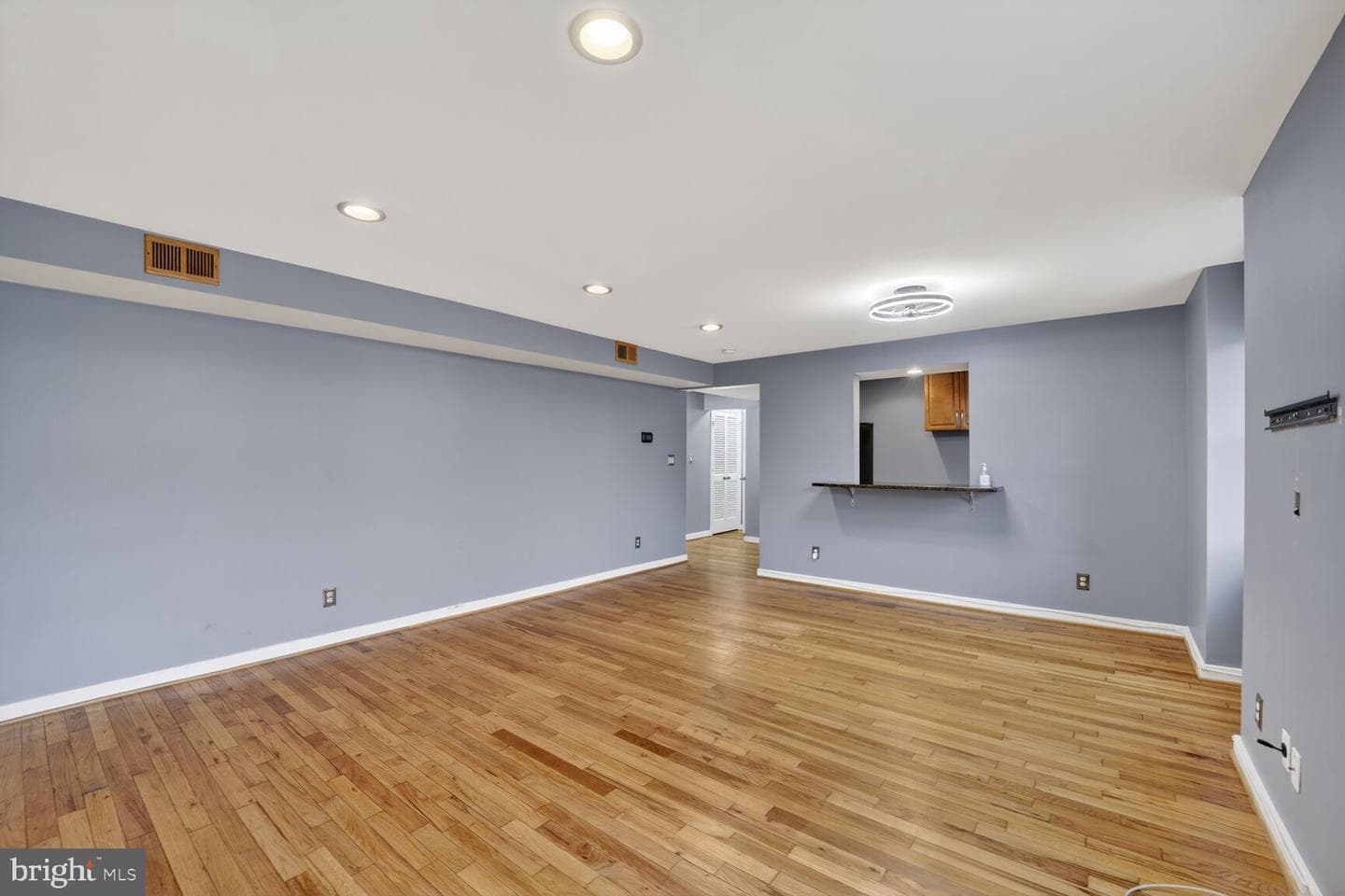 2248 Washington Avenue #101 photo 9