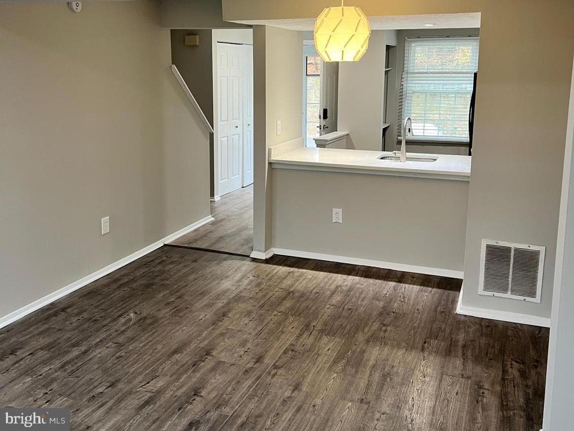 13965 Palmer House Way #27-195 photo 2