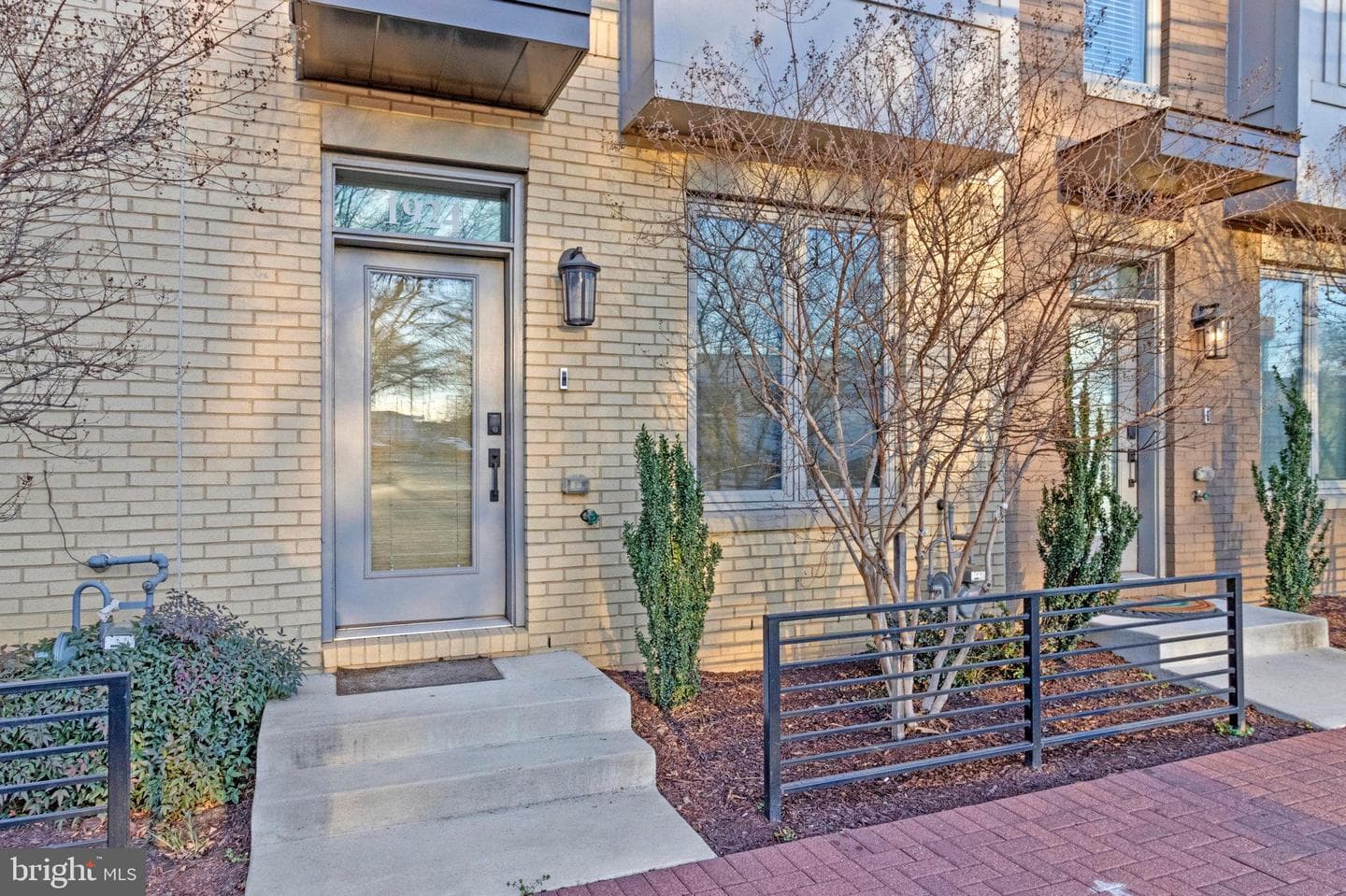 1924 Chapman Ave #10