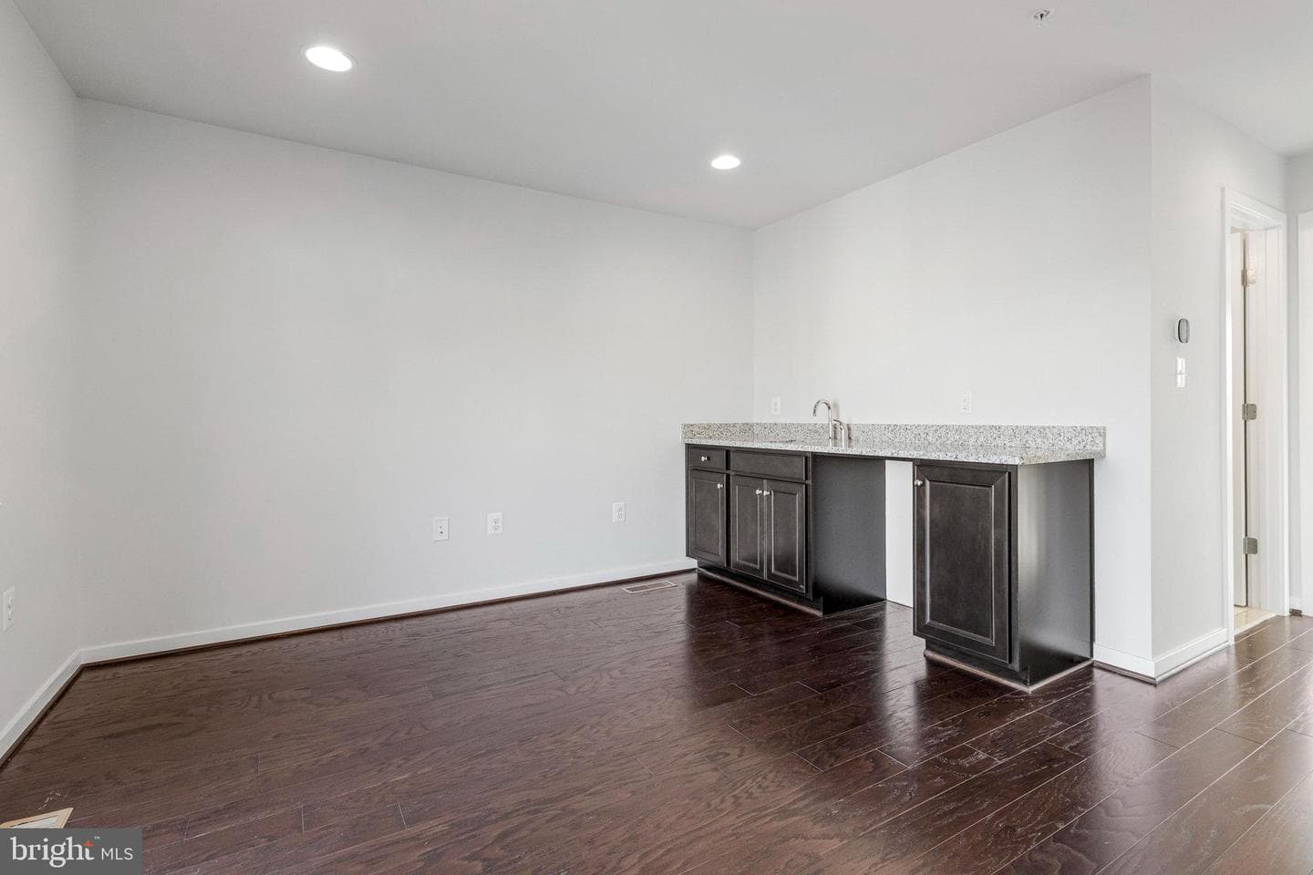 1924 Chapman Ave #10 photo 22