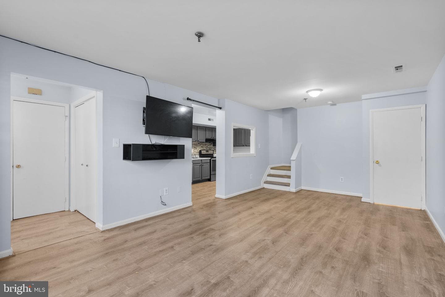 13137 Broadmore Road photo 4