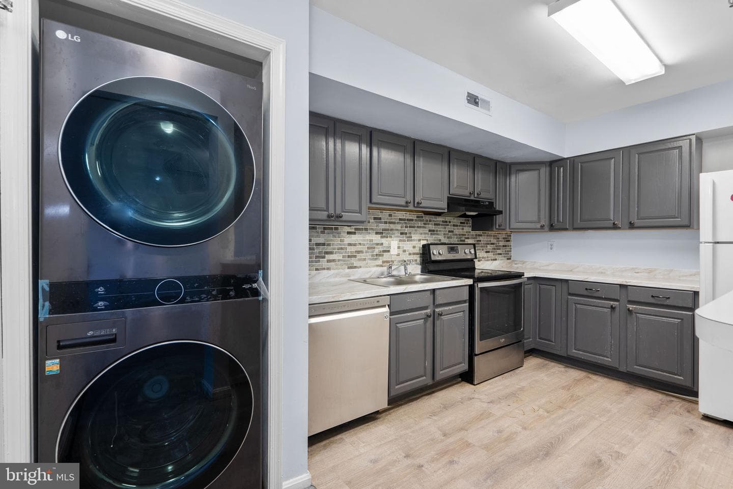 13137 Broadmore Road photo 9