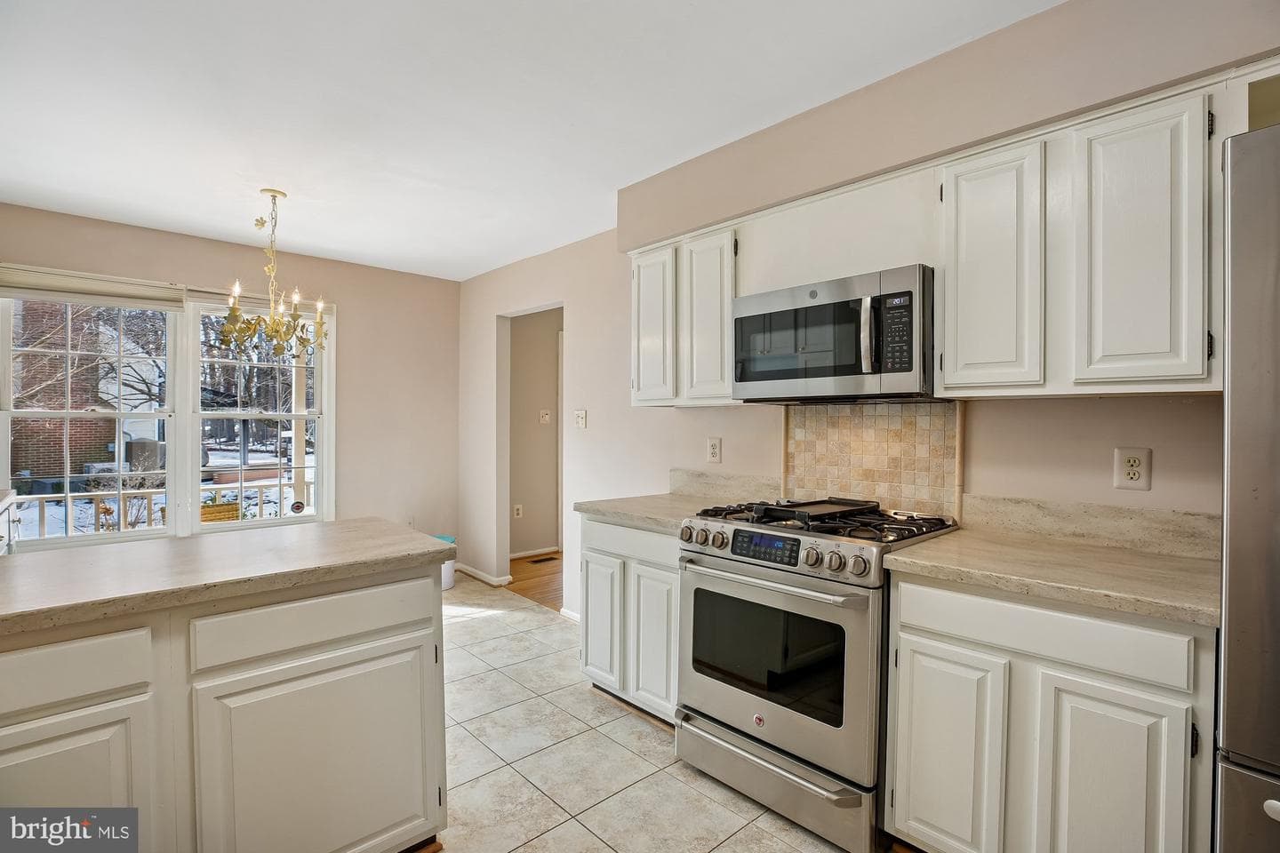 12255 Tildenwood Drive photo 9