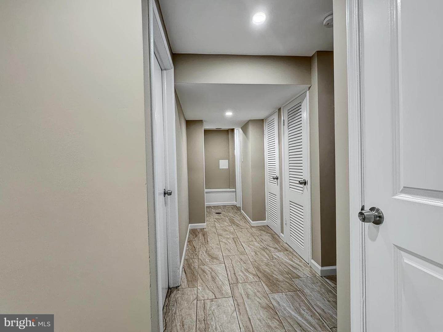 2408 Lillian Drive photo 25