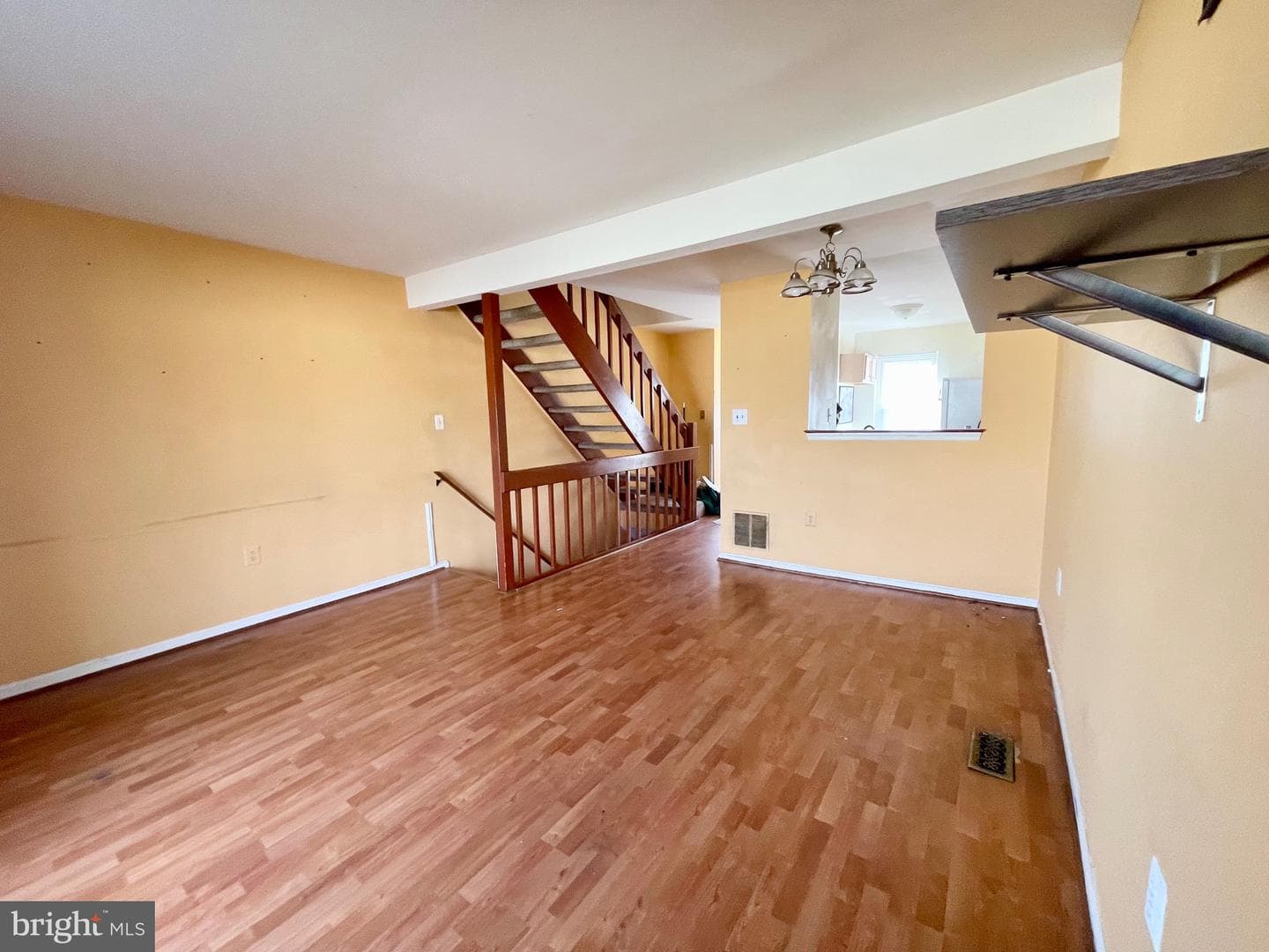 3034 Shepperton Terrace photo 11