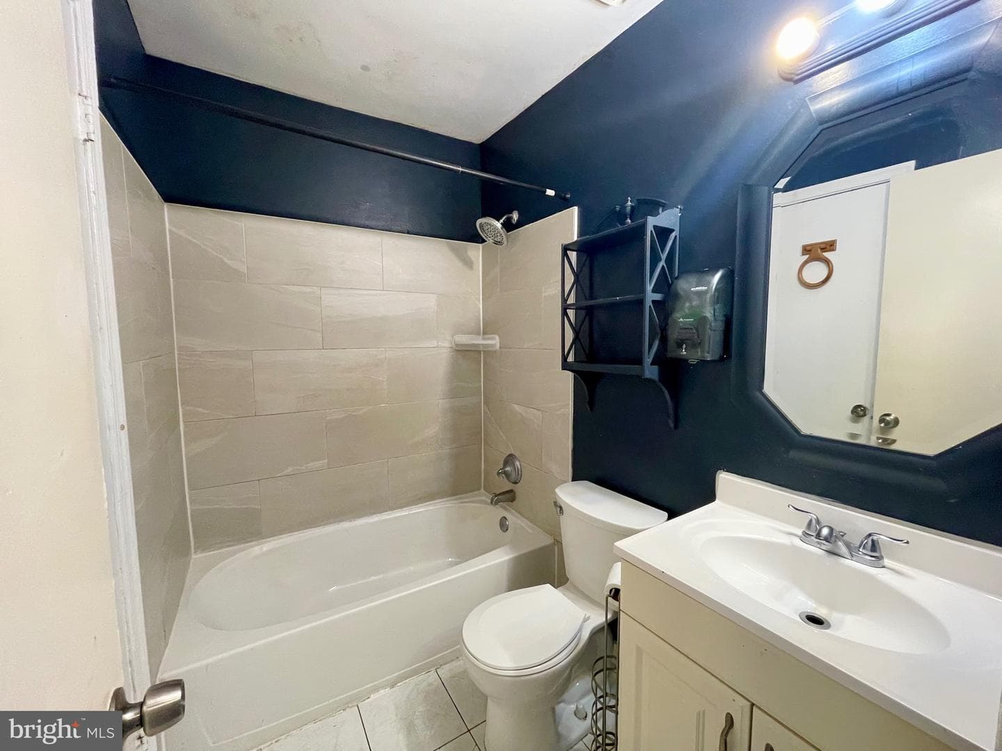 3034 Shepperton Terrace photo 23