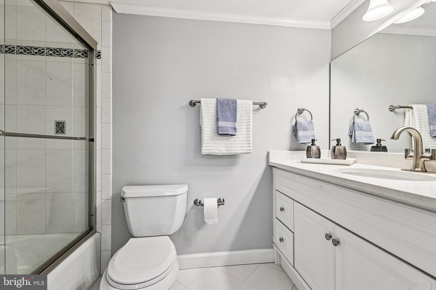 4920 Sentinel Drive #3-106 photo 28