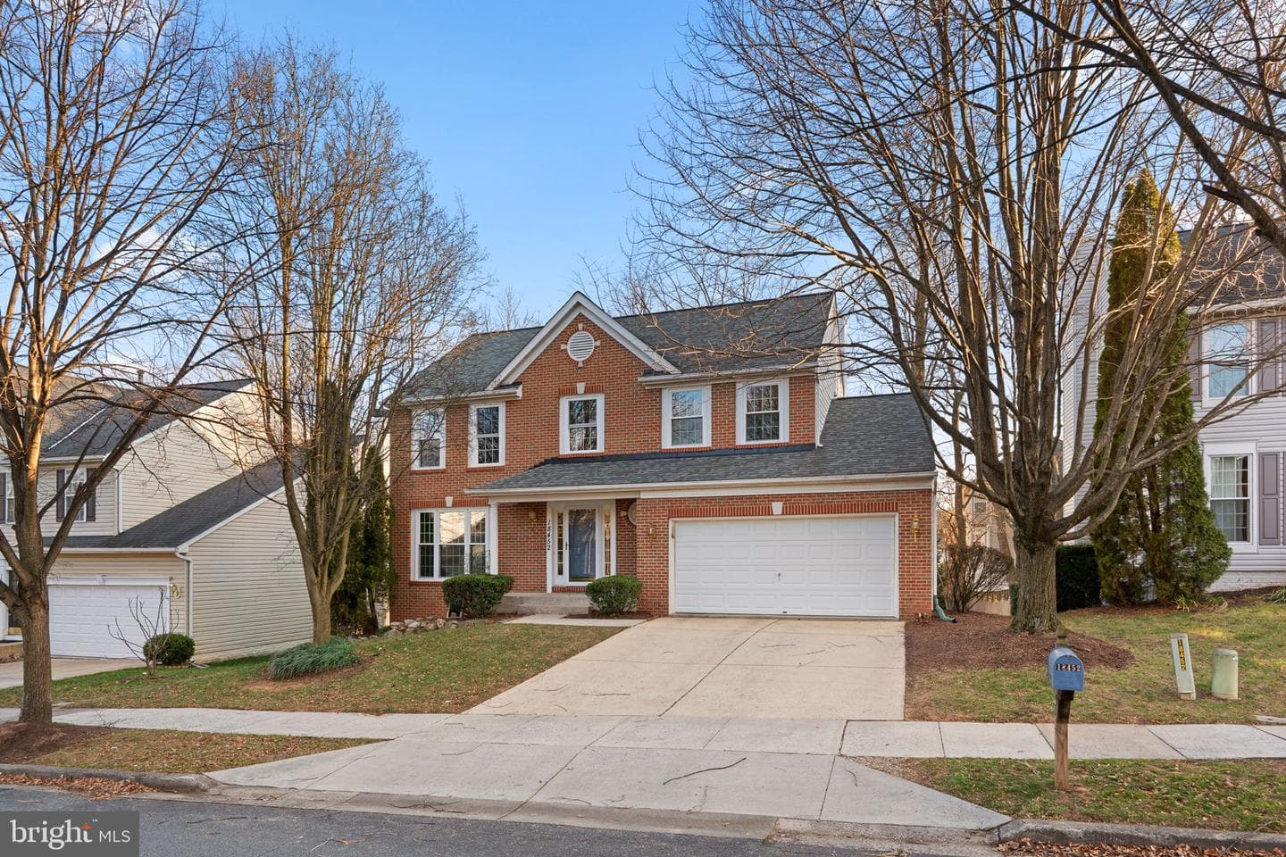18452 Crownsgate Circle photo 2