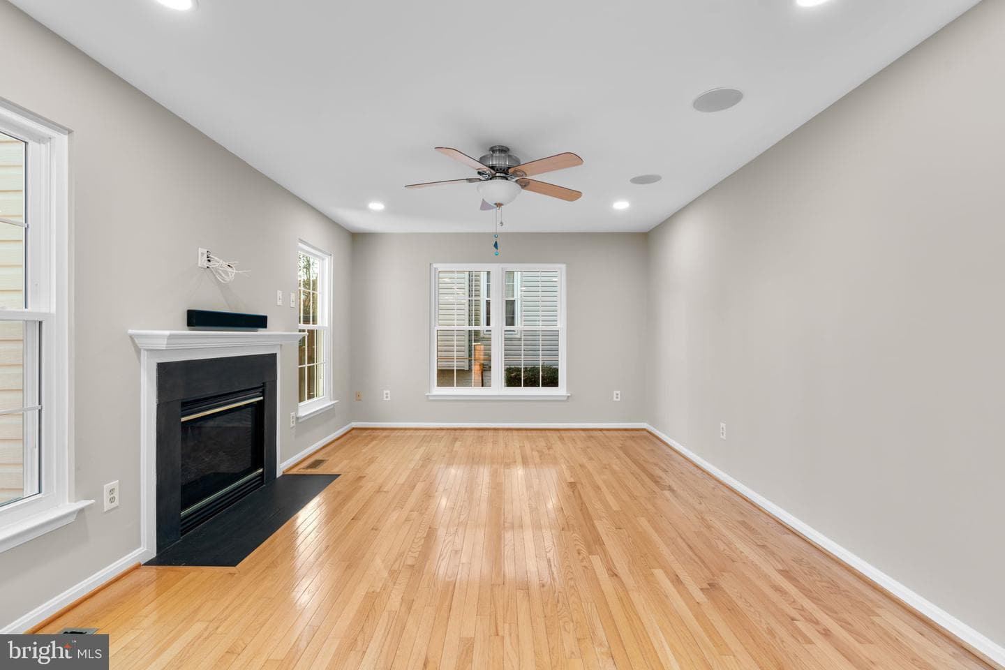 18452 Crownsgate Circle photo 20