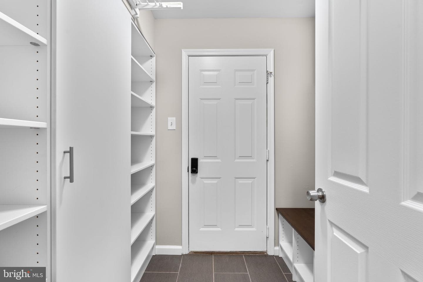 18452 Crownsgate Circle photo 28