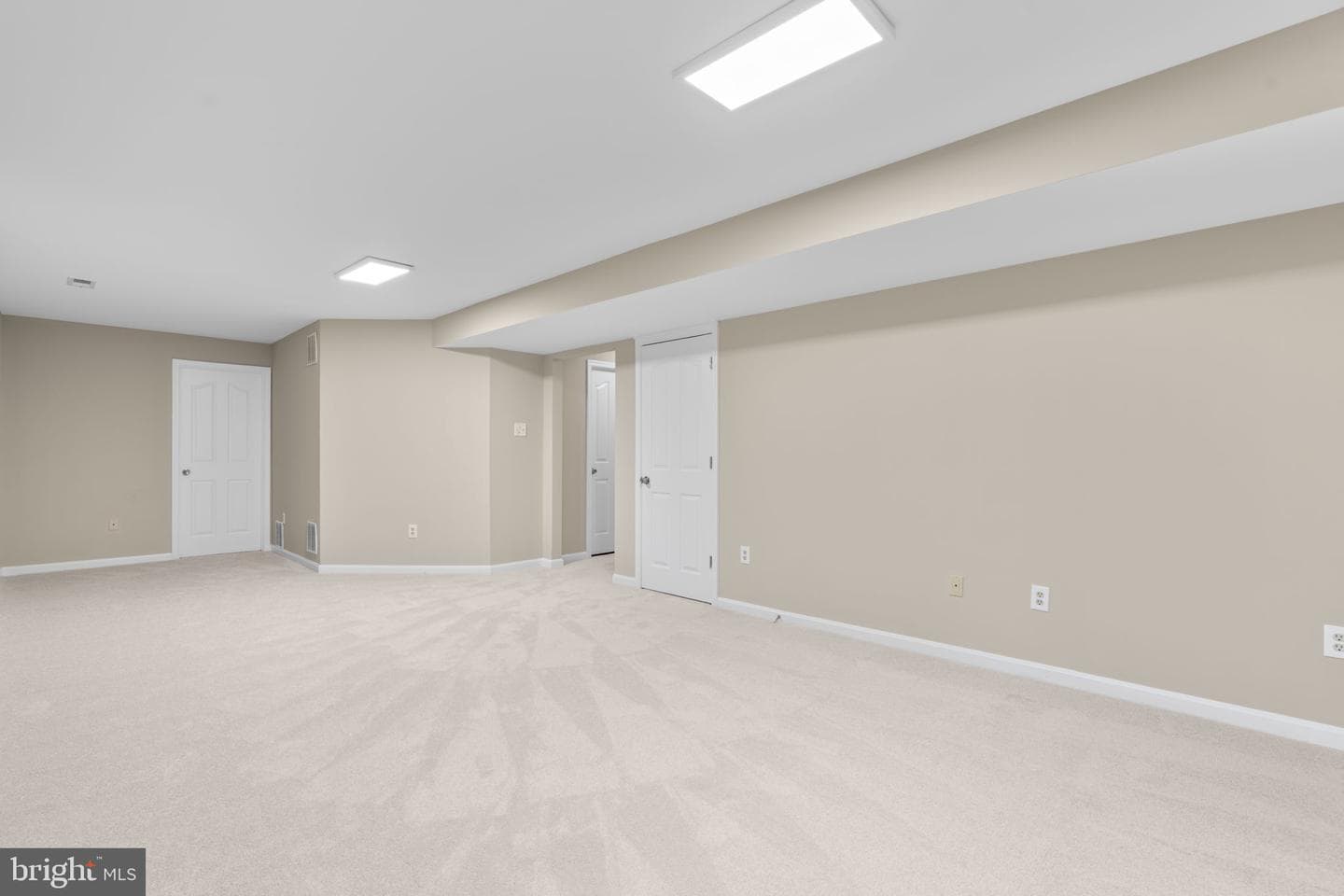 18452 Crownsgate Circle photo 49