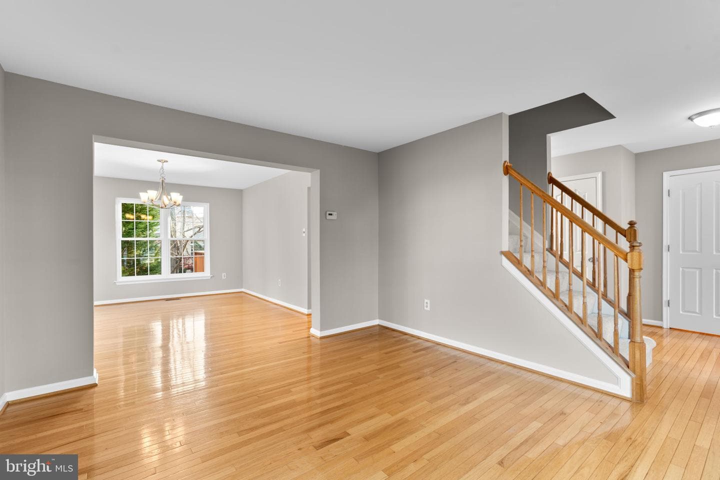 18452 Crownsgate Circle photo 7