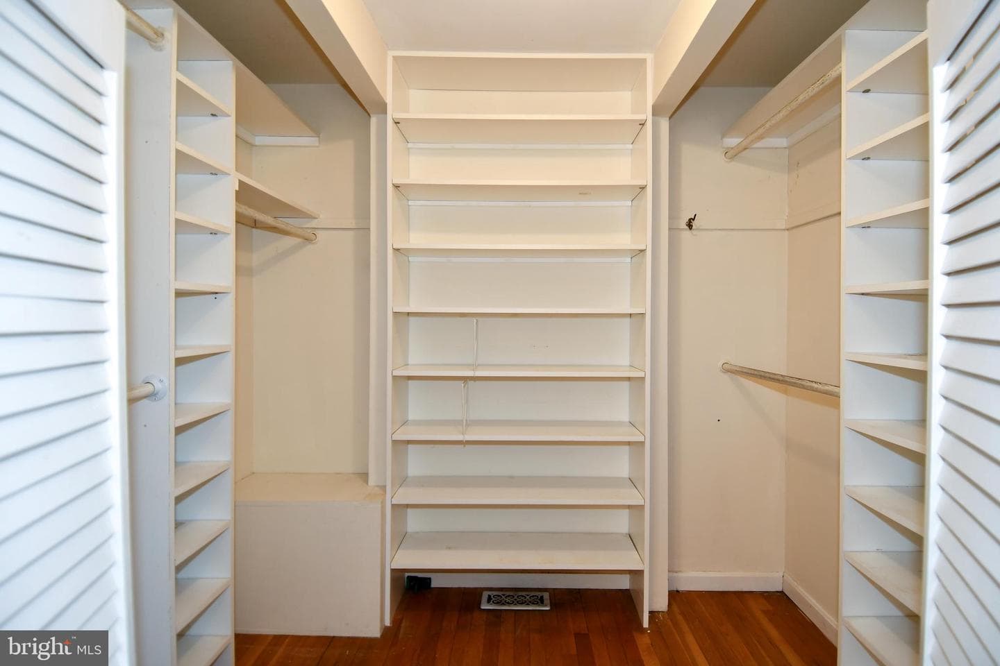 6 Beechvue Court photo 30