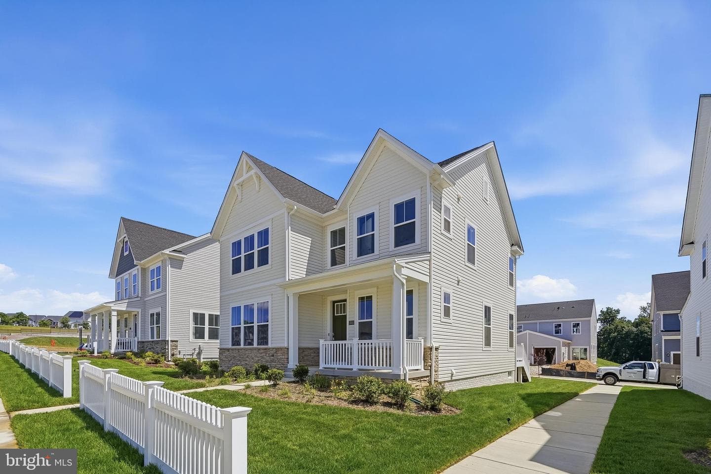 17053 Gathering St, Boyds