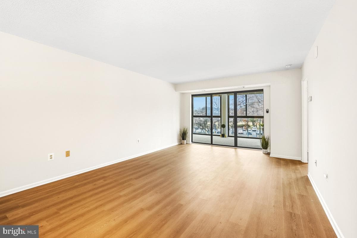 15107 Interlachen Drive #2-215 photo 19