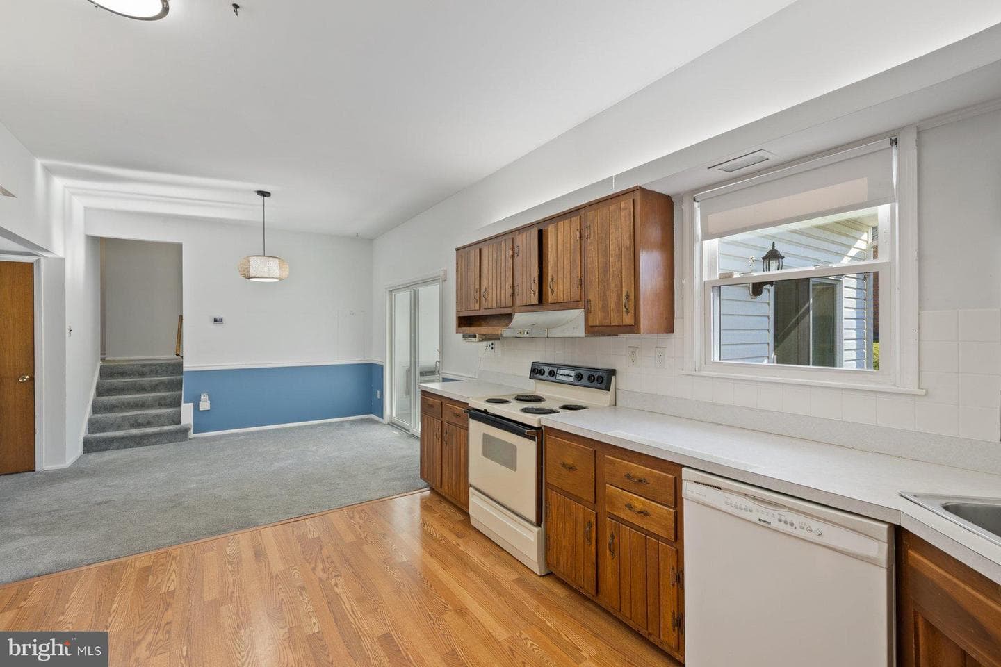3151 Castleleigh Road photo 12