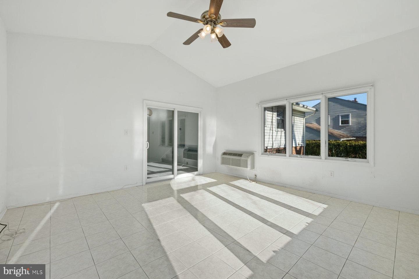 3151 Castleleigh Road photo 16