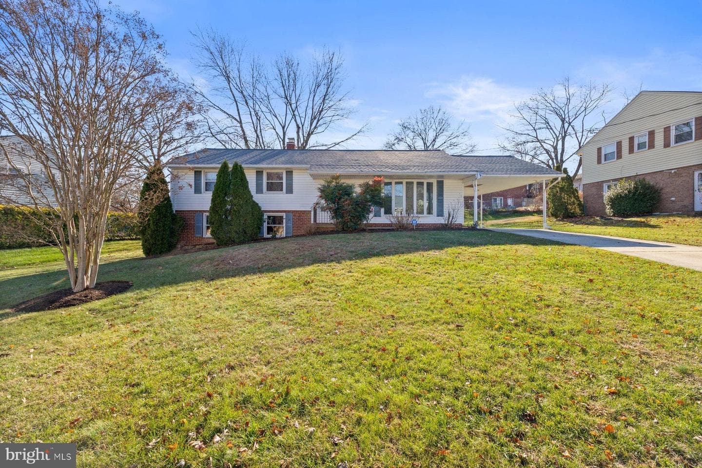 3151 Castleleigh Road photo 2