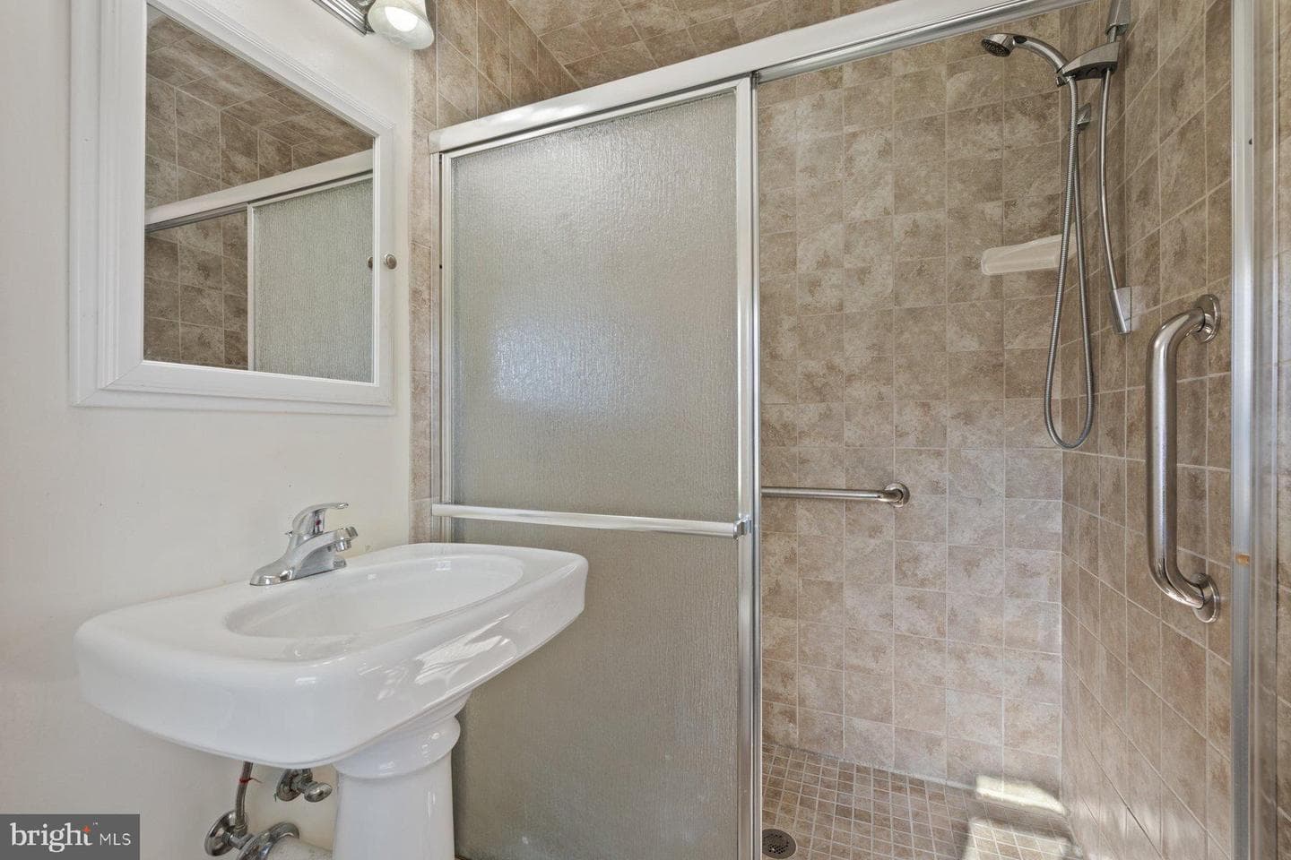 3151 Castleleigh Road photo 27