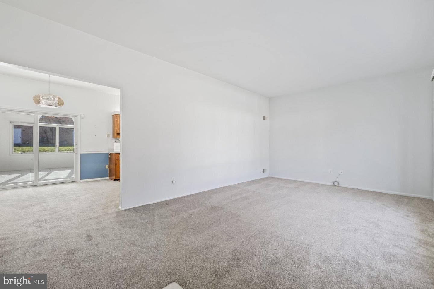 3151 Castleleigh Road photo 5