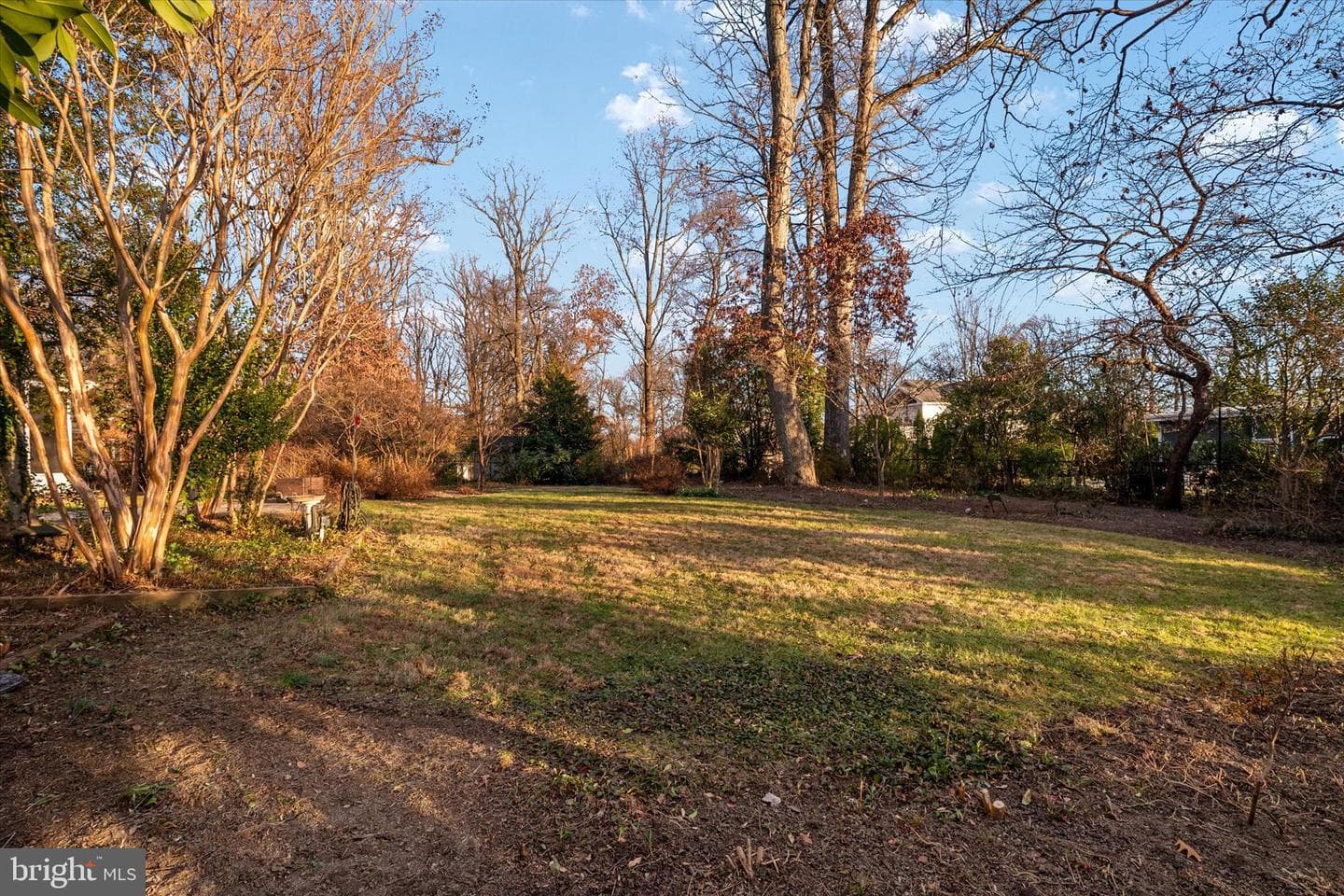 2100 Hermitage Avenue photo 33